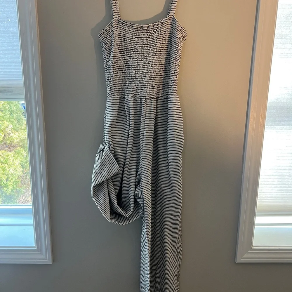 Lot of 5 Women’s Old Navy Rompers & Casual Dresses- Medium or Petite Med. Cotton - Picture 7 of 10